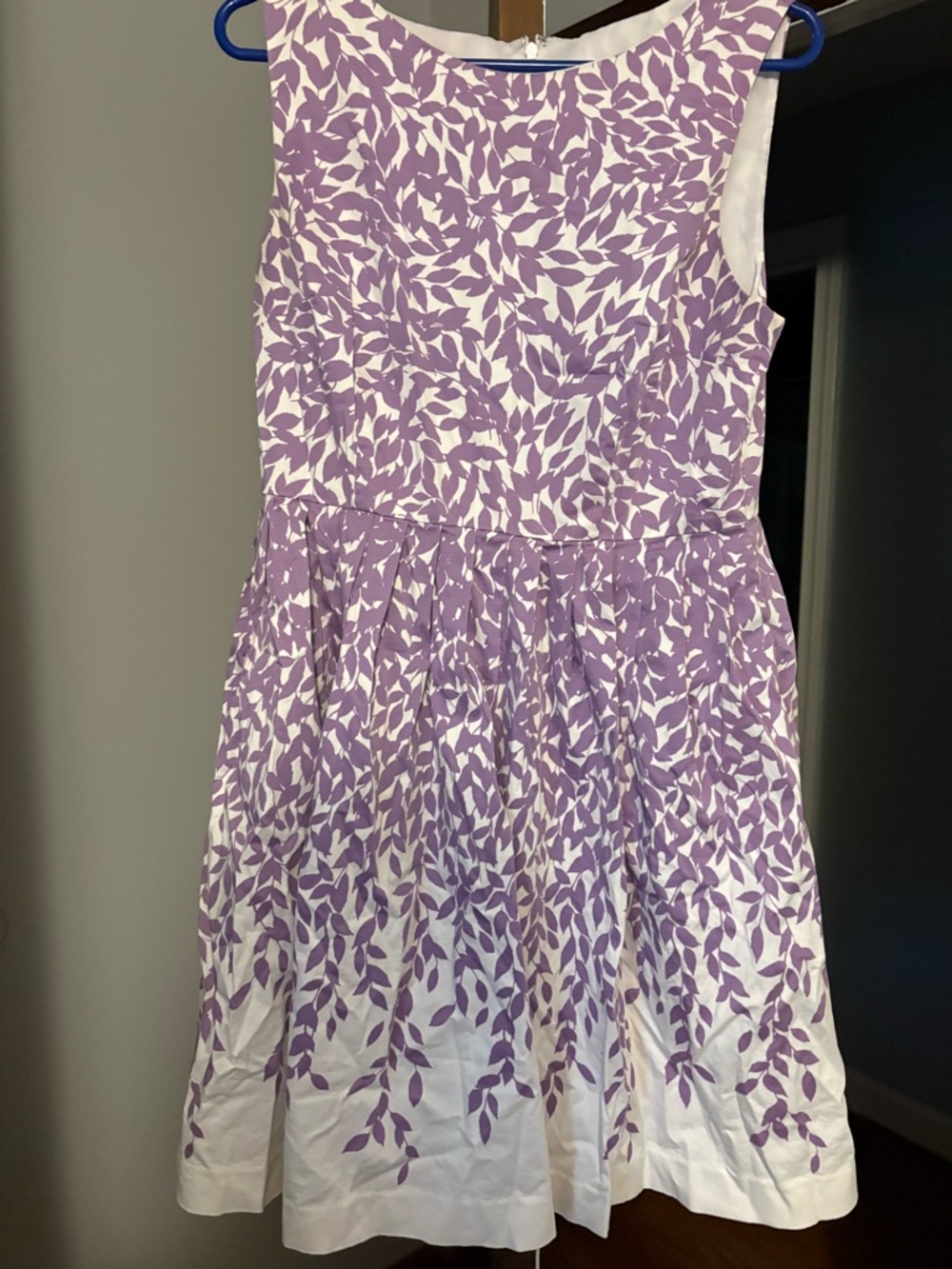 Lavender Leaf Print Sleeveless Dress